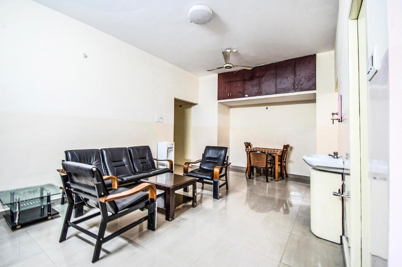 Fabhotel Aditya Yatri Nivas - Nr Tirupati Railway Station Eksteriør bilde