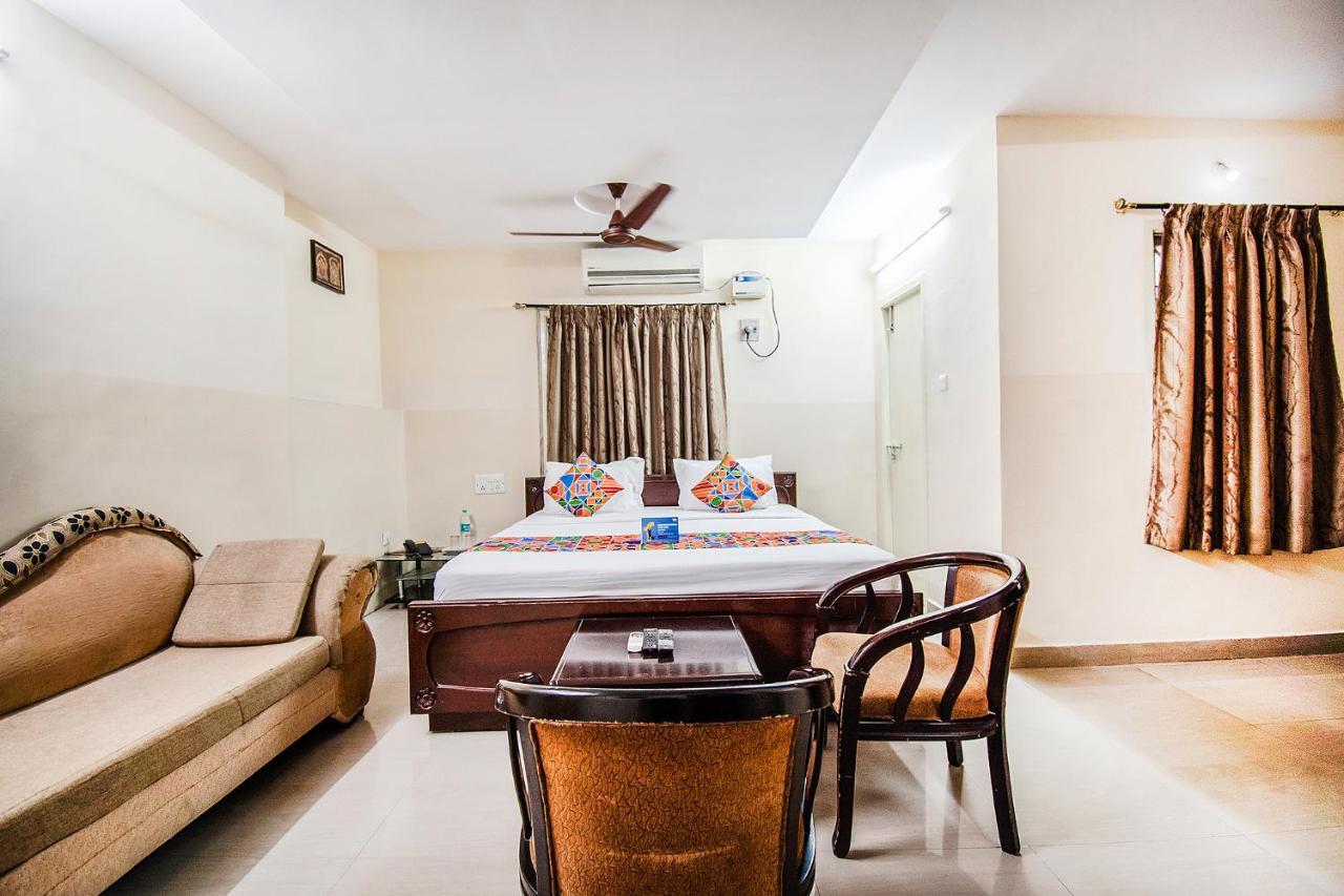 Fabhotel Aditya Yatri Nivas - Nr Tirupati Railway Station Eksteriør bilde